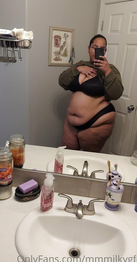 mmmilkygf model art photo