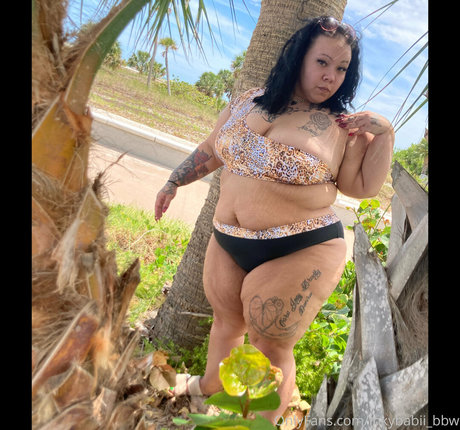 inky hermosa nice model image