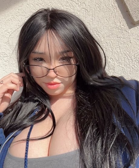 Aliyah Delaney free pornstar images