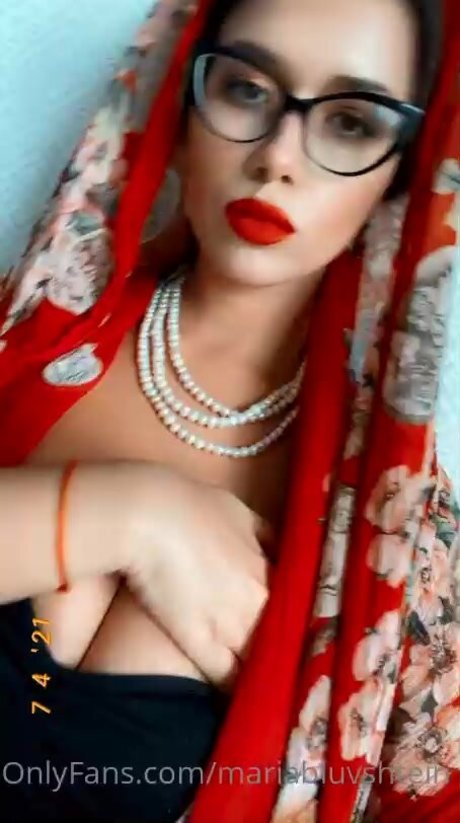 mariabluvshtein model top pictures