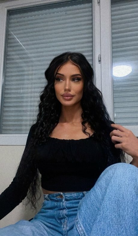 Trannyeva best star galleries