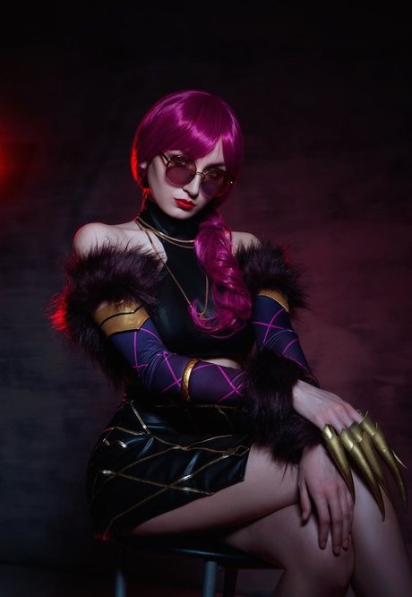 Speedy Cosplay model nude images