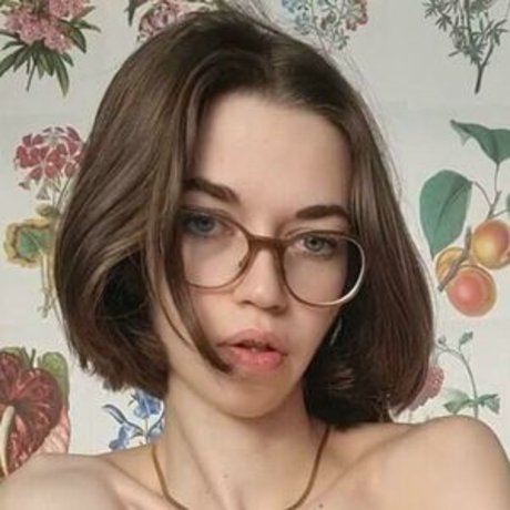 Kim Baltes pornstar nude galleries