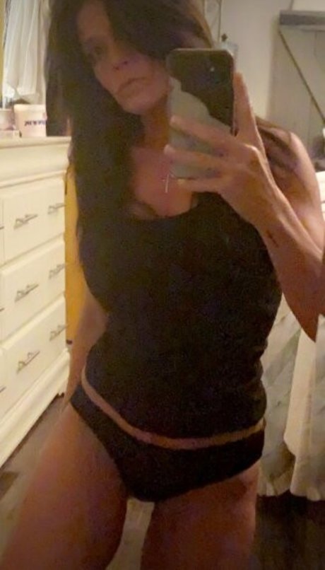 Honey Milf hot actress archive