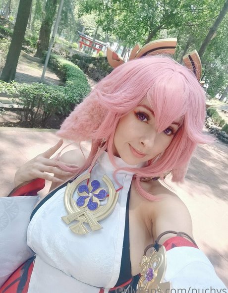 Puchys Love erotic star images