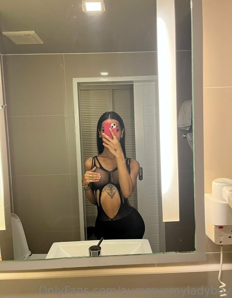 aummyamyladyboy best model images