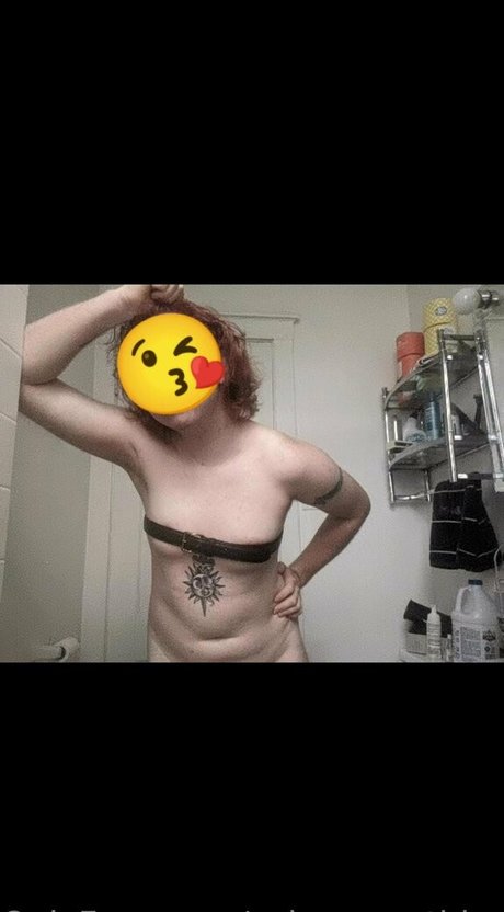 ashmeanything3 model beautiful picture