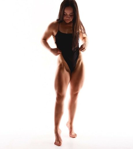 LouiseWhyyte art actress img