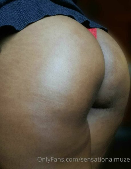 sensationalmuze nude model photo