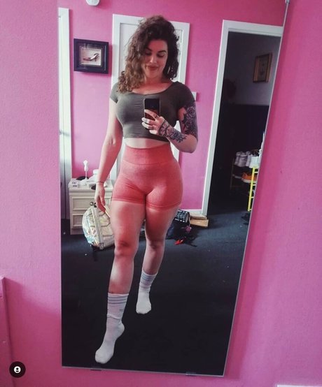 hipthrustqueen free model pics