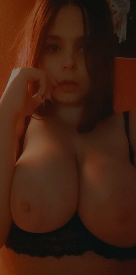 lauwu53 model nude img