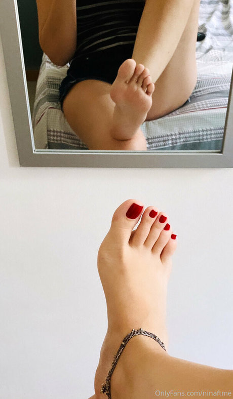 ninaftme model beautiful img