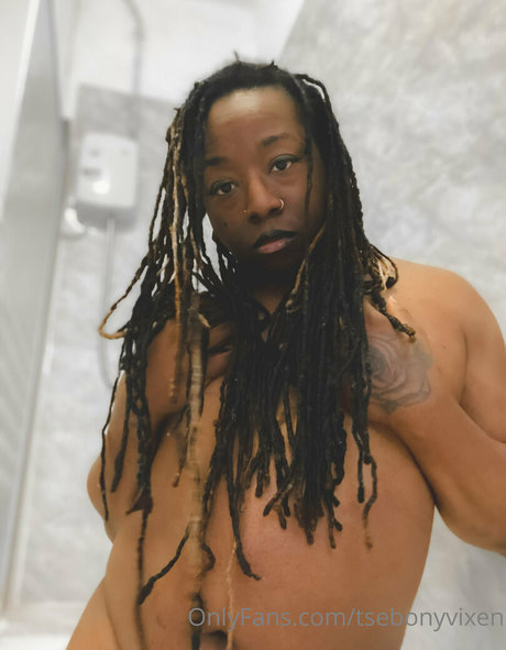 tsebonyvixen pornstar adult images