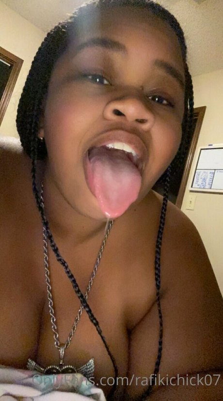 rafikichick07 model hot pictures