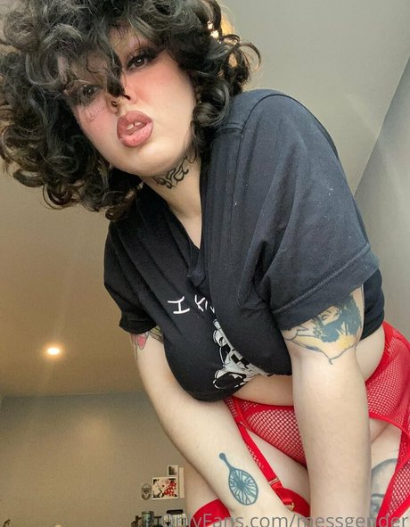 messgender model sexy gallery