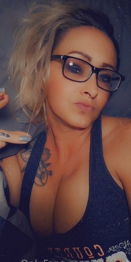 mj 421 model sex images