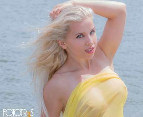 irakerometal nude actress pic