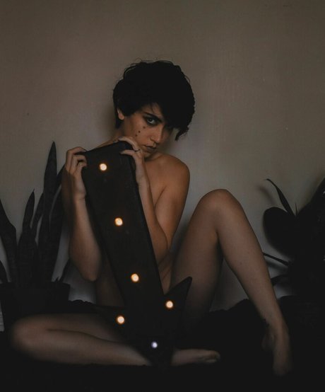 Olivia Graves nice actress galleries