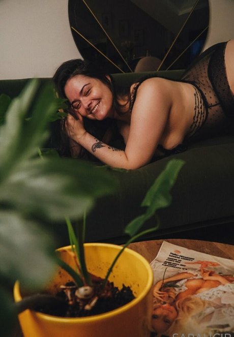 SarahCJB star porn photos