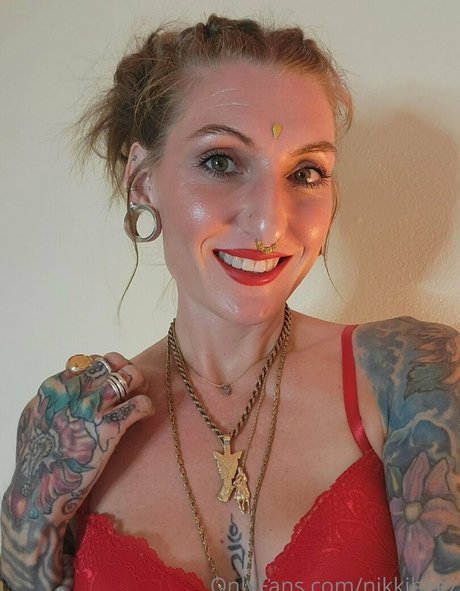 nikkibeez sexy model images