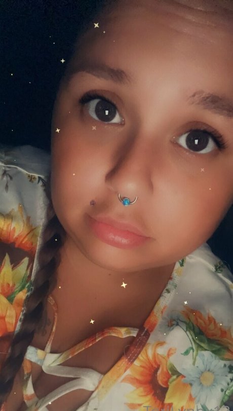 torilynnx13 model beautiful images