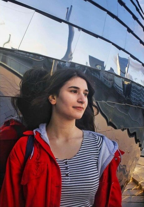 Weirdrole sexy star images