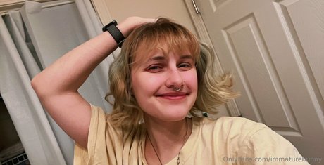 immaturebunny hot model archive