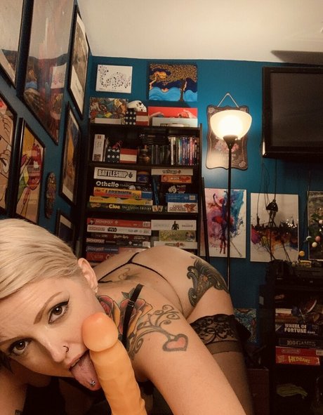 KeriLov3 pornographic star photos