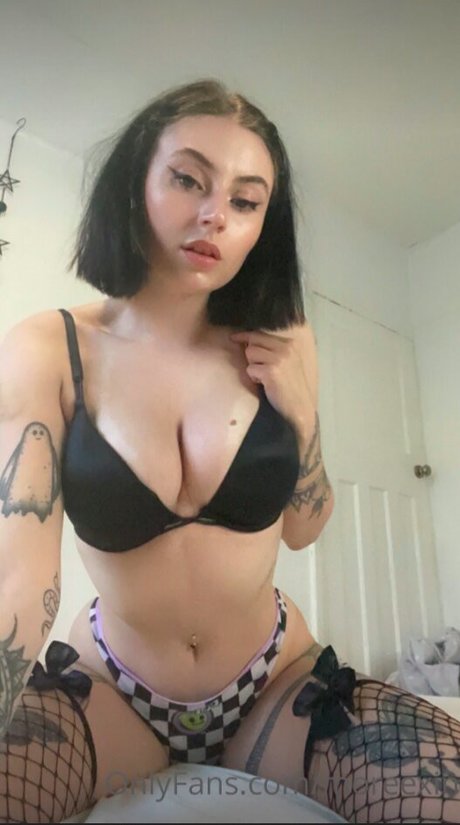 Moreexin star nice pic