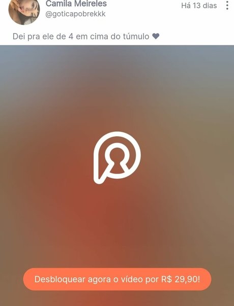 Goticapobrekkk model hot photos