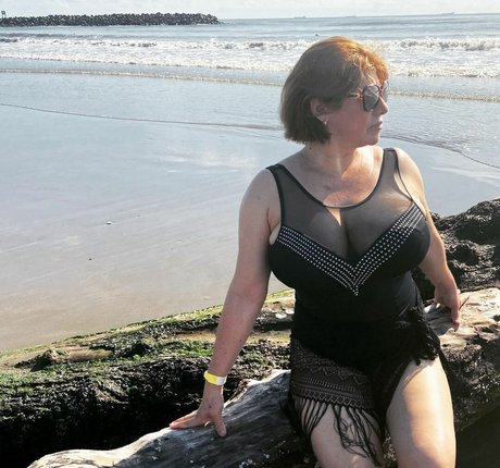 asian muscle onlyfans art naked archive