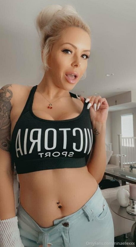ninaellexxx sexy star image