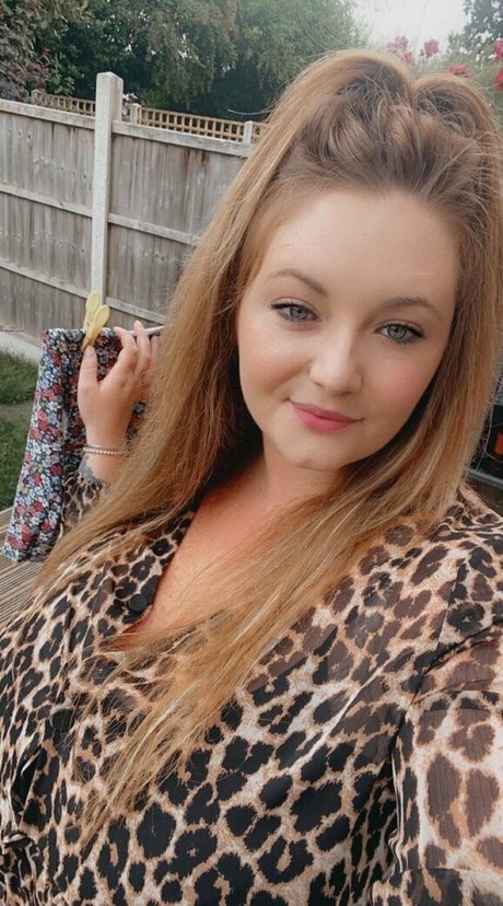 chloze00 porn model images