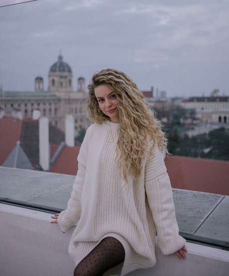 Dalmalaluna pornstar erotic images