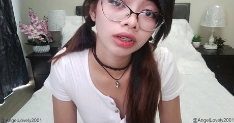 Angellovely2001 model hd archive