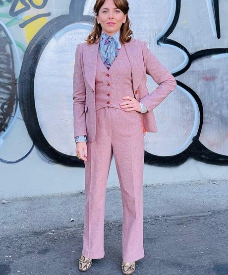 Ophelia Lovibond hot pornstar archive