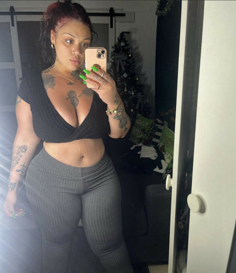 Krisssss__x pornstar best pics