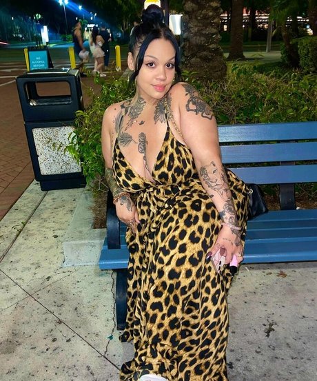 Krisssss__x pornstar high quality pics