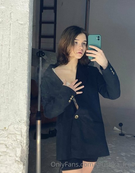 vrushka free pornstar nice picture