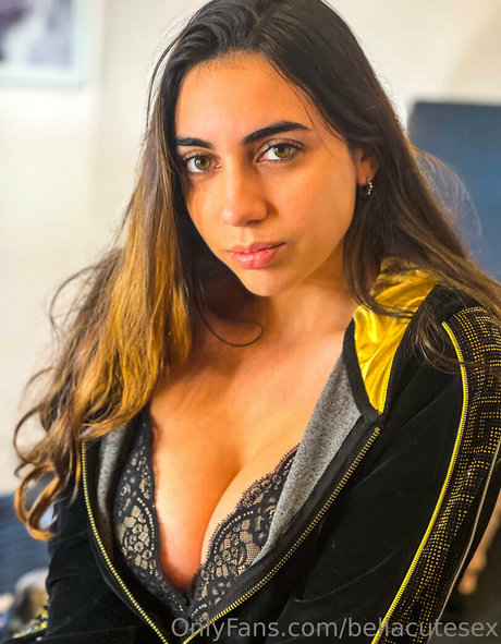 bellacutesex model exclusive pictures