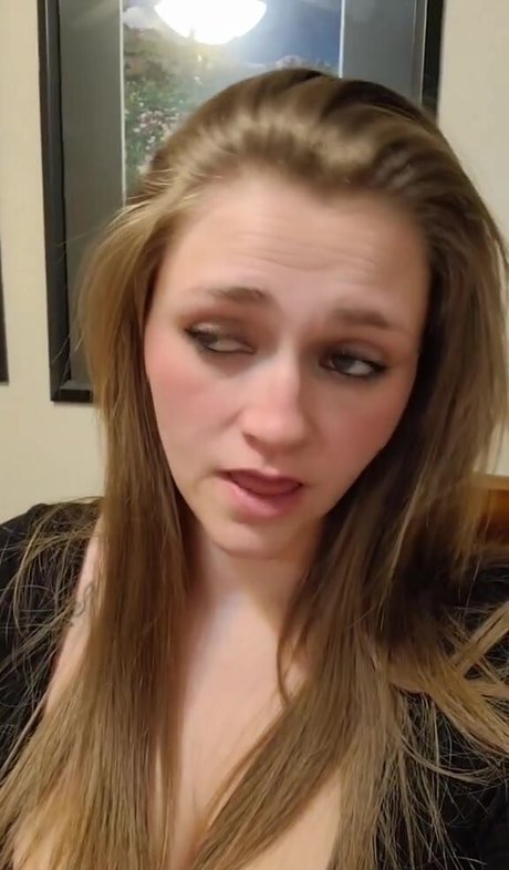 Ivory Ray pornstar sexy pictures