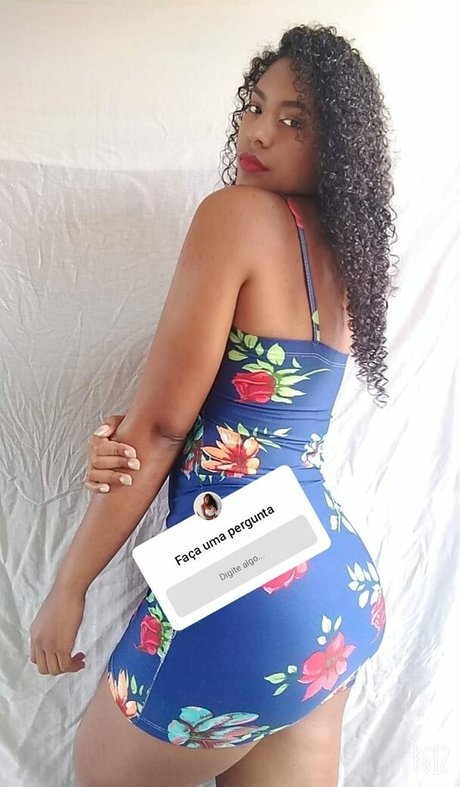 naiaracristianaofc pretty model photo