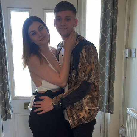 Chloe Louise Thomas star nice archive