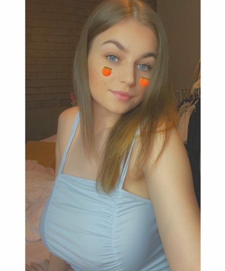 Chloe Louise Thomas pornstar nice pic