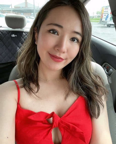 Emily Wang sex actress image