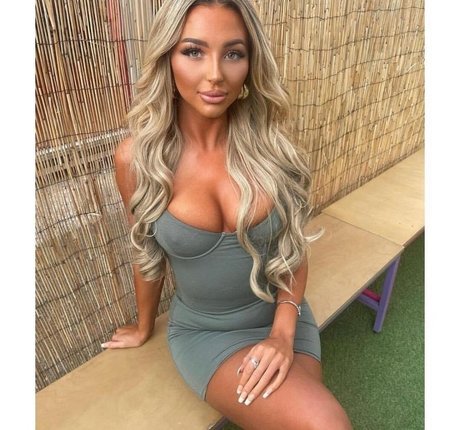 Beth Amelia pornstar best picture