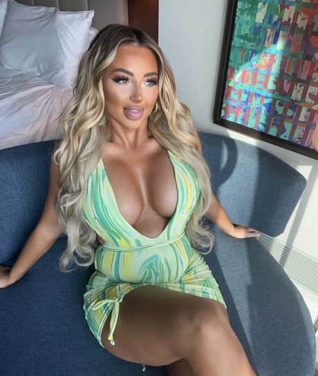 Beth Amelia star nice galleries