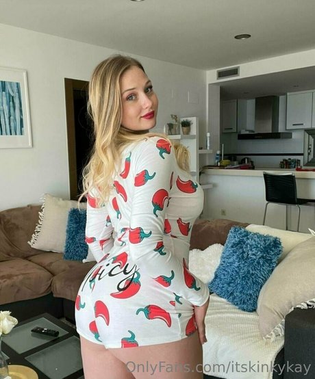 itskinkykay star nice pic