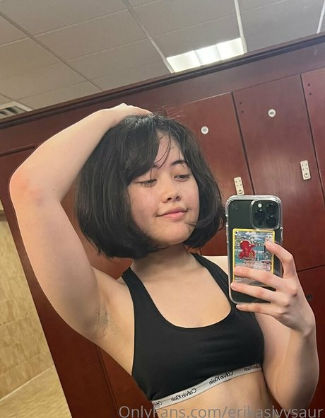 erikasivysaur sexy star pics