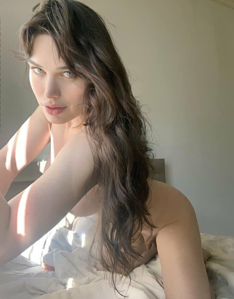 Ninfa Salmacis pornstar pretty pictures